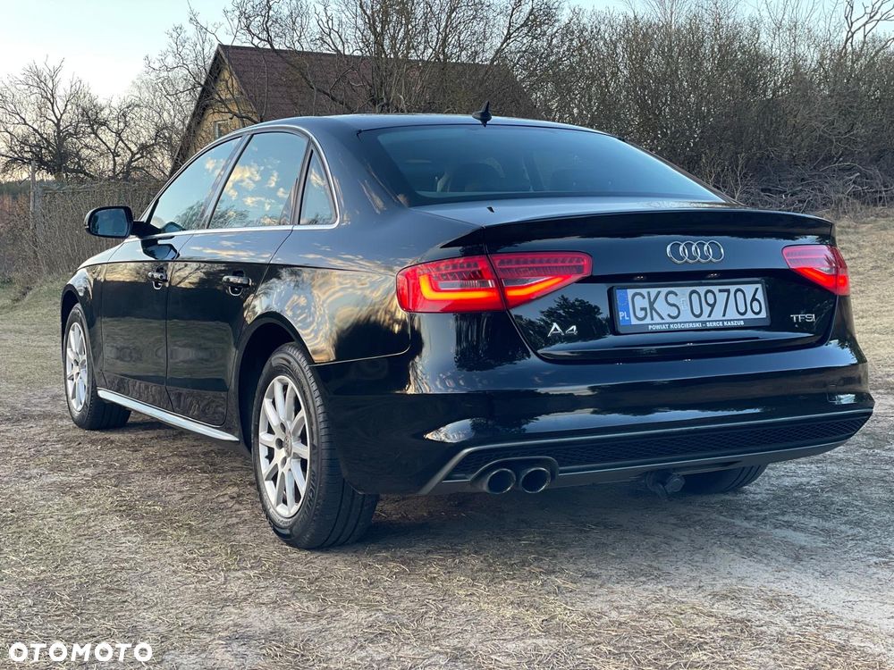 Audi A4 Limousine 1.8 TFSI S line Sportpaket - 8