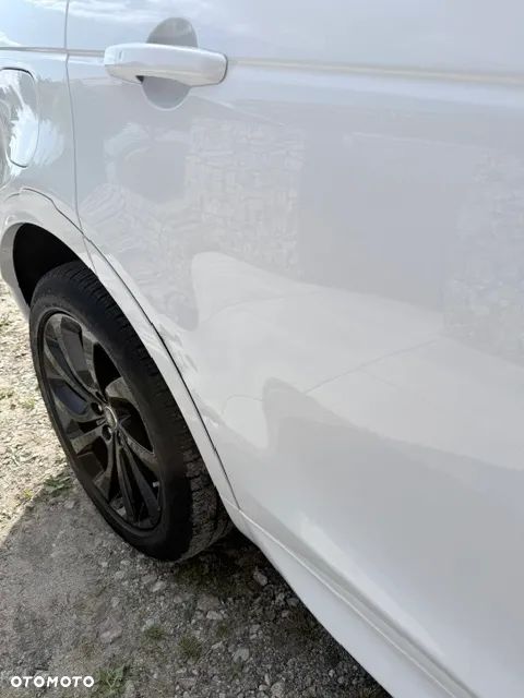 Land Rover Discovery Sport P200 R-Dynamic - 11