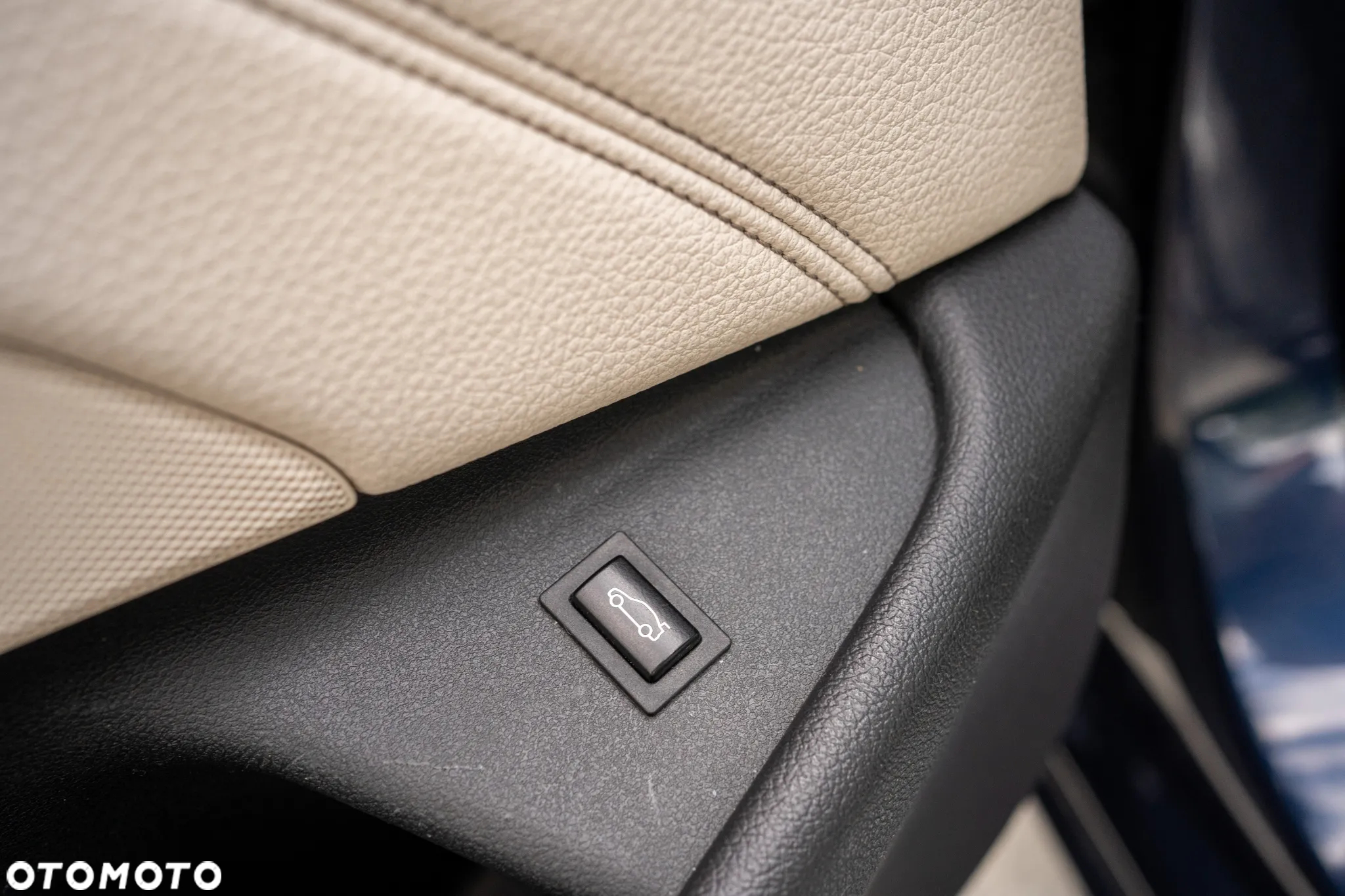 BMW Seria 5 520d Luxury Line - 22