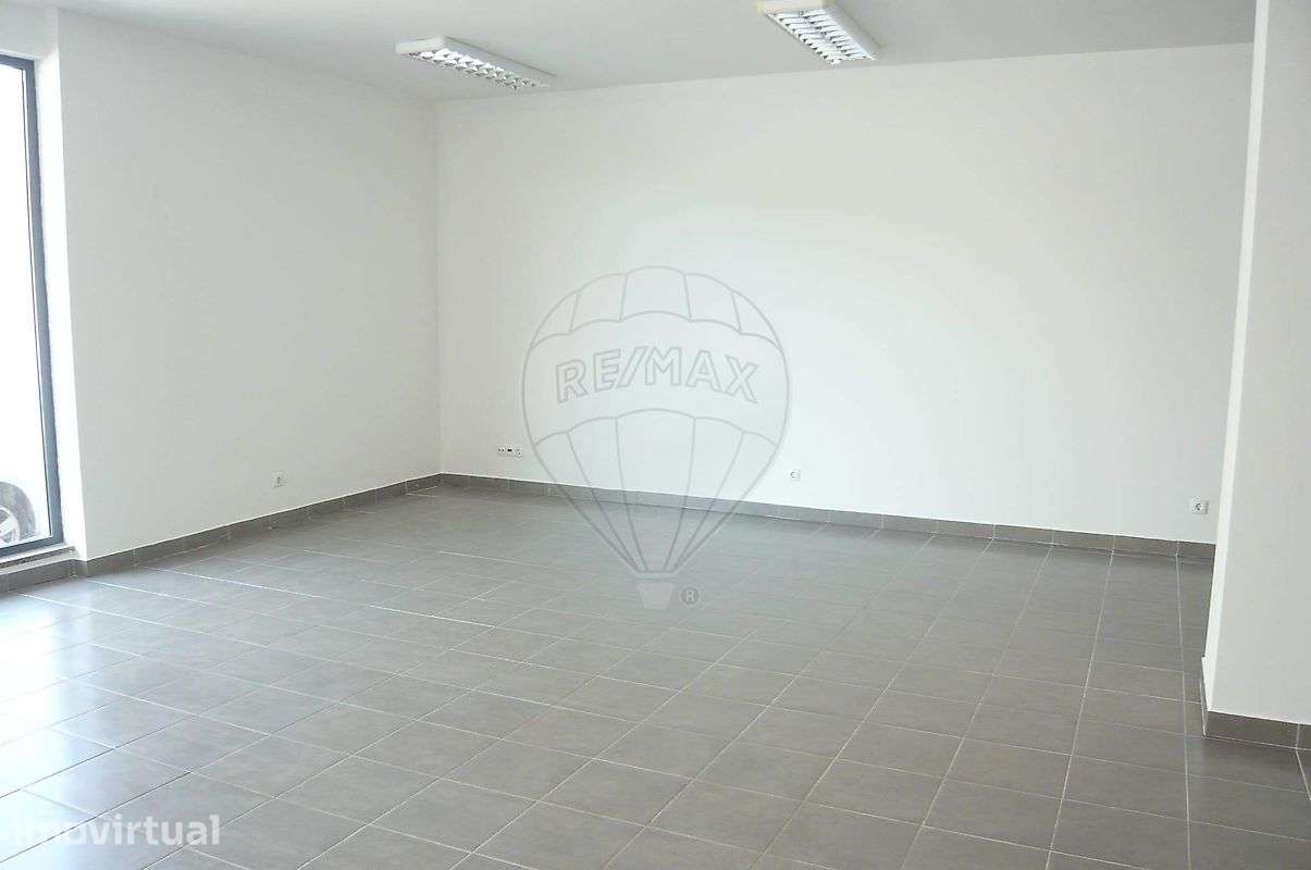 Loja  para arrendamento - Grande imagem: 3/10