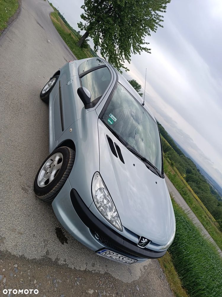 Peugeot 206 1.4 Happy - 2