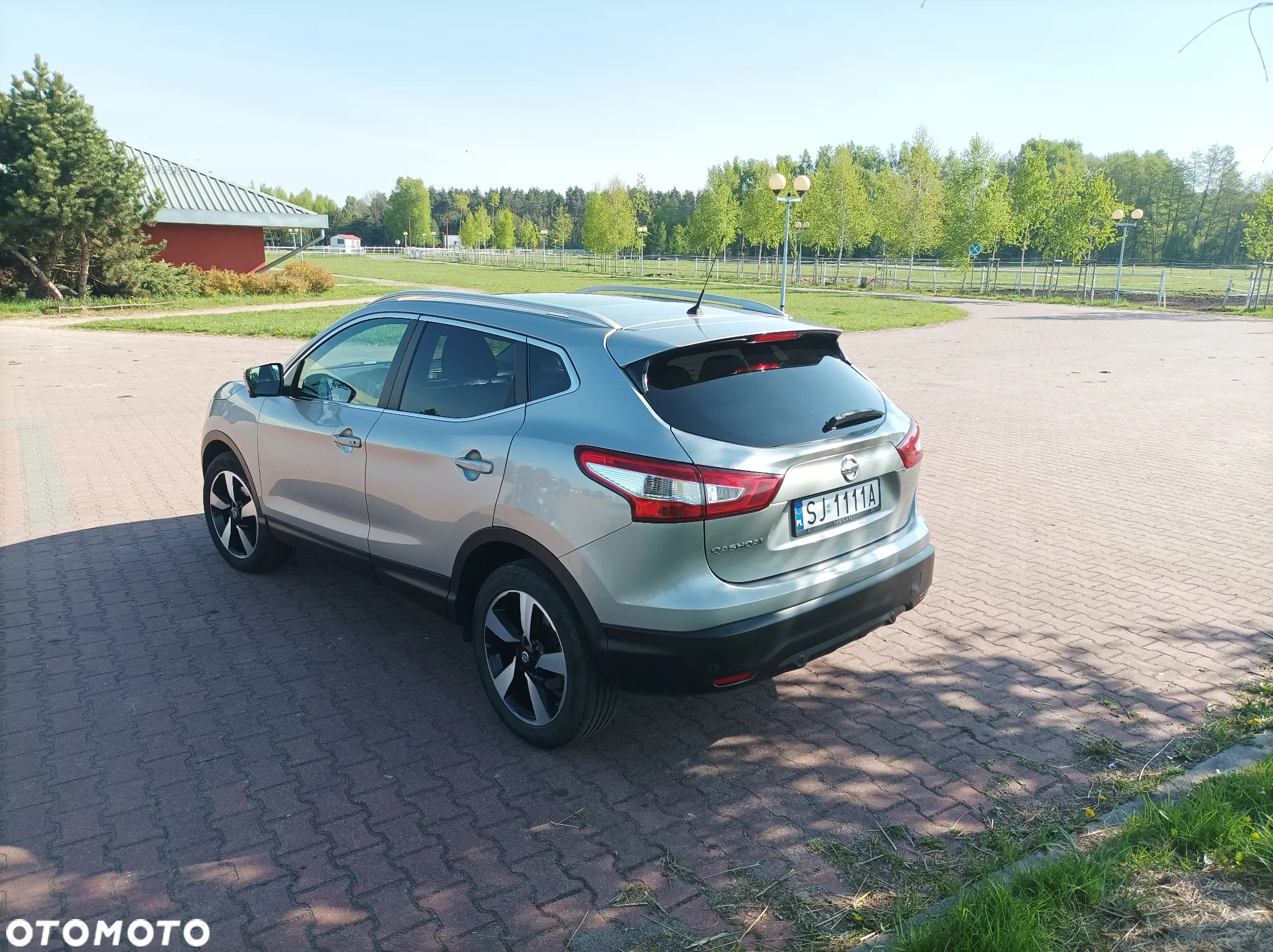 Nissan Qashqai - 2