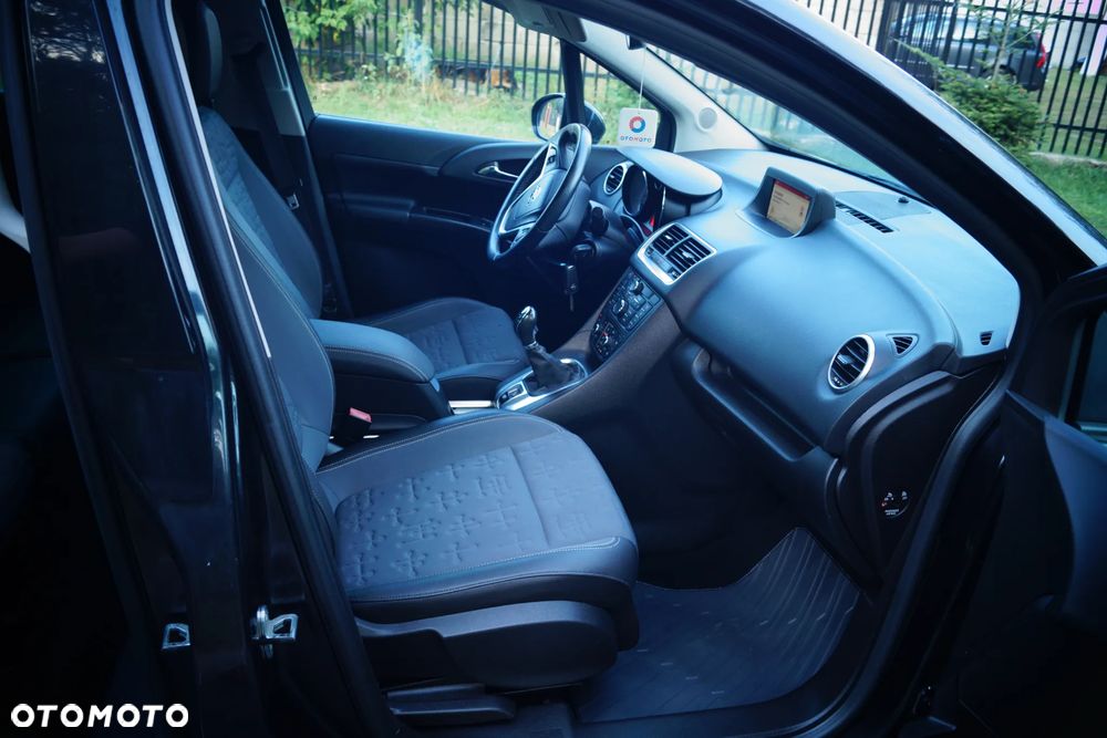 Opel Meriva 1.4 T Cosmo - 15