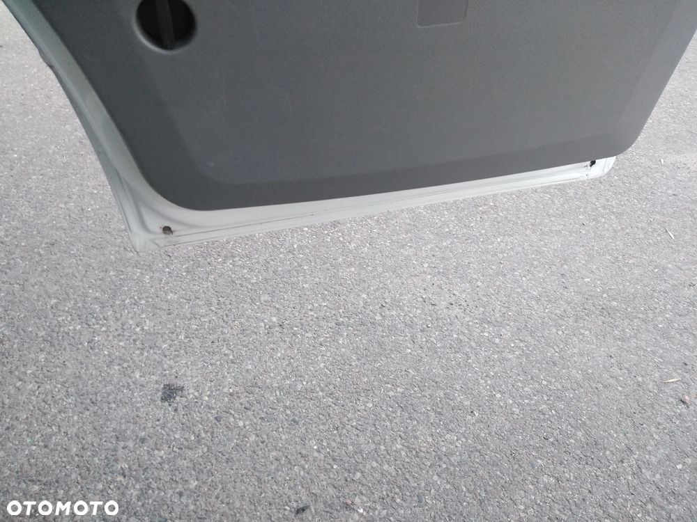 Mercedes-Benz Sprinter - 18