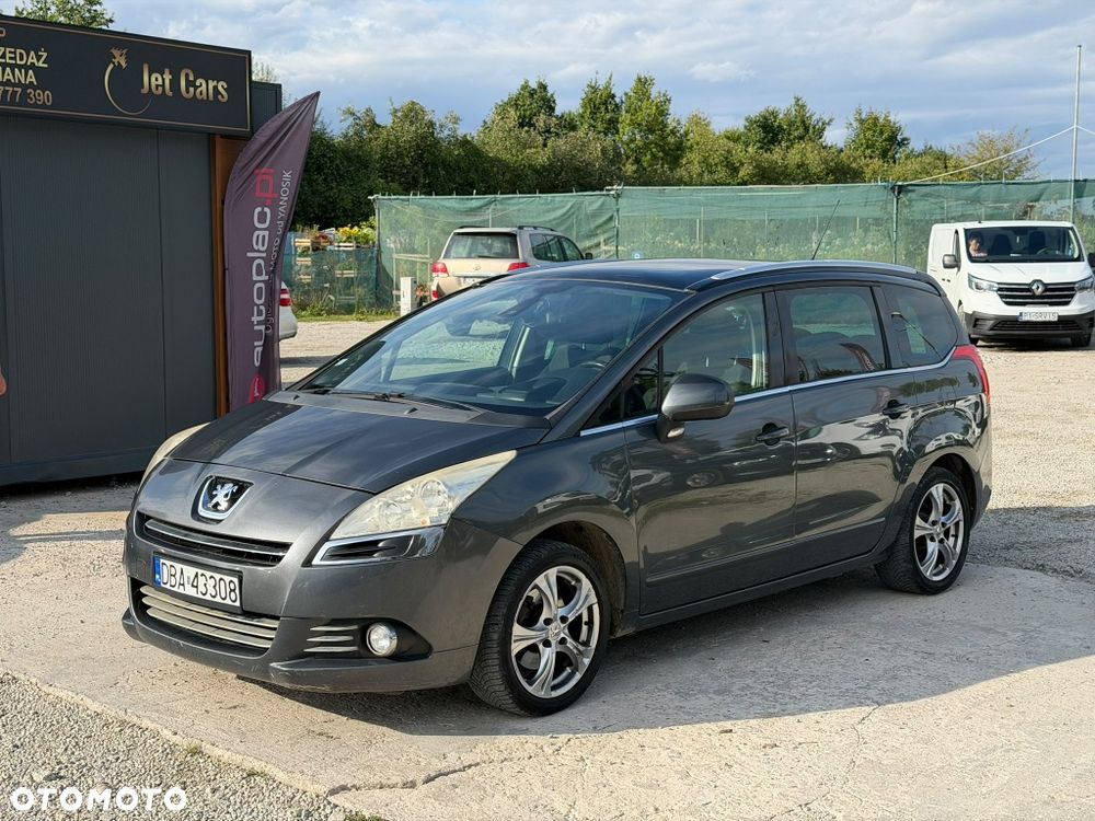 Peugeot 5008, 2010