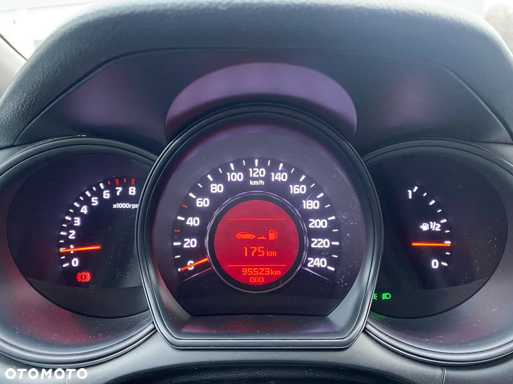 Kia ProCeed 1.6 GDI M - 32