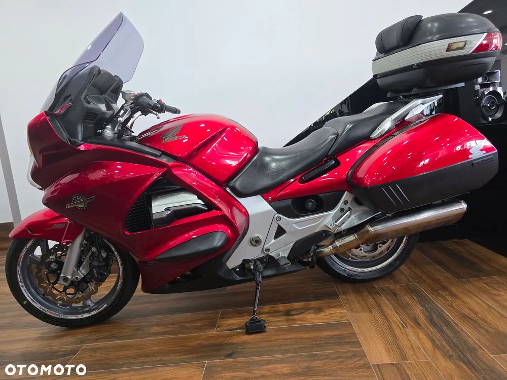 Honda ST - 28