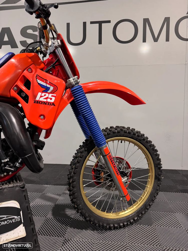 Honda CR 125R - 24