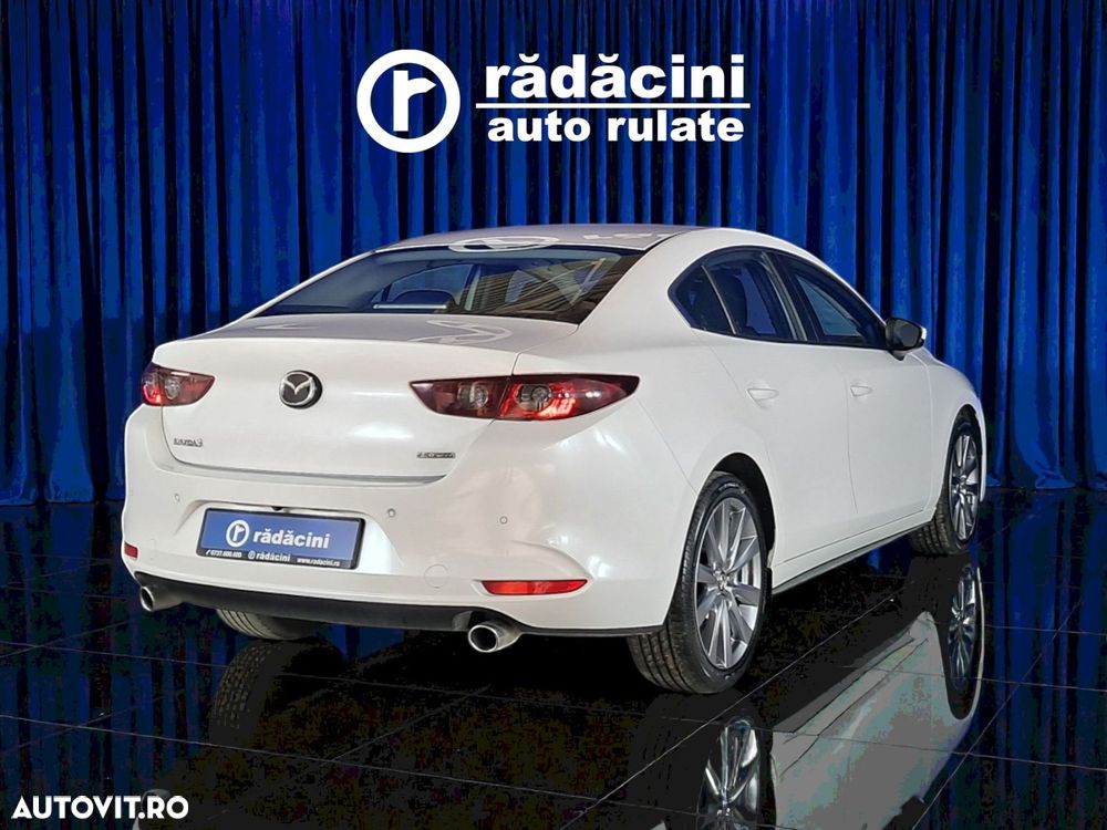 Mazda 3 - 7