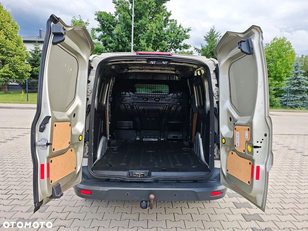 Ford Transit Connect - 12