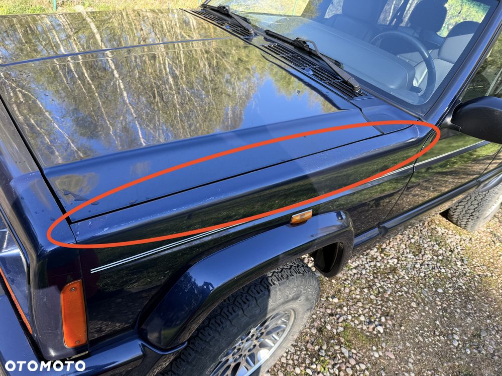 Jeep Cherokee - 8