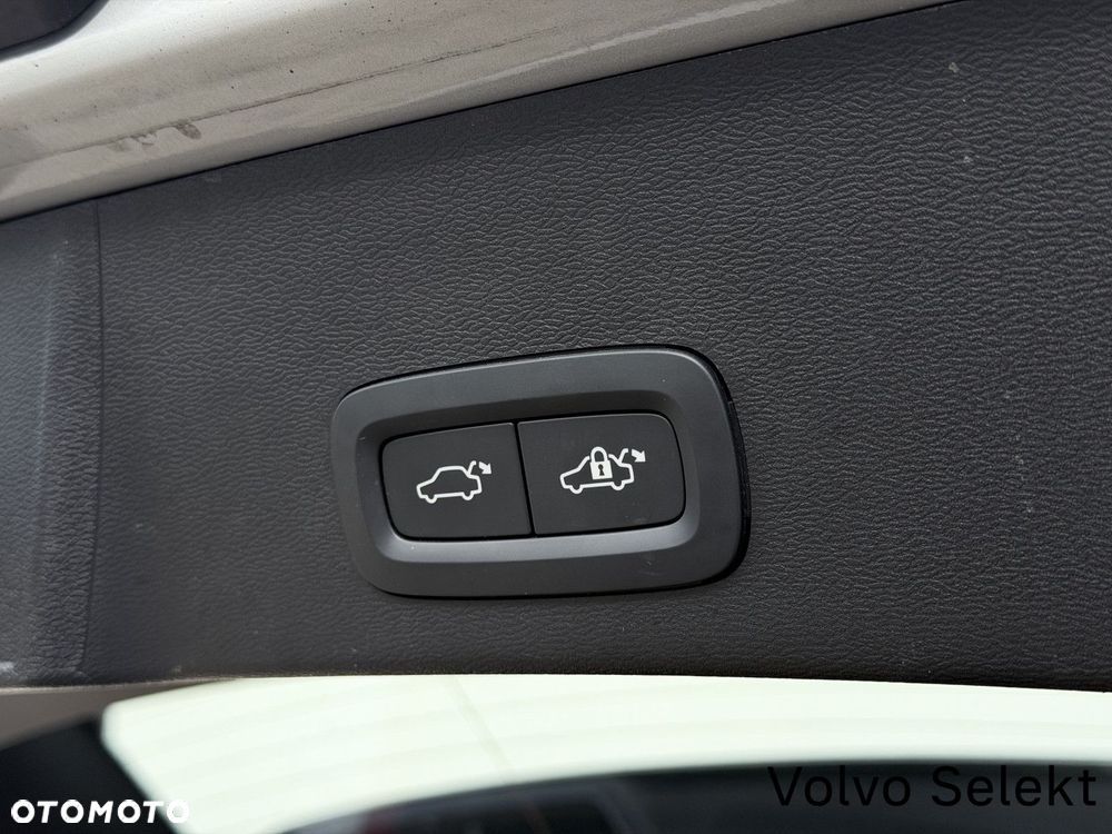 Volvo XC 40 - 15