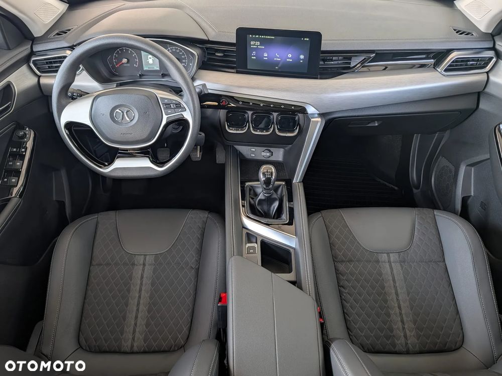 BAIC 3 1.5T Luxury - 6