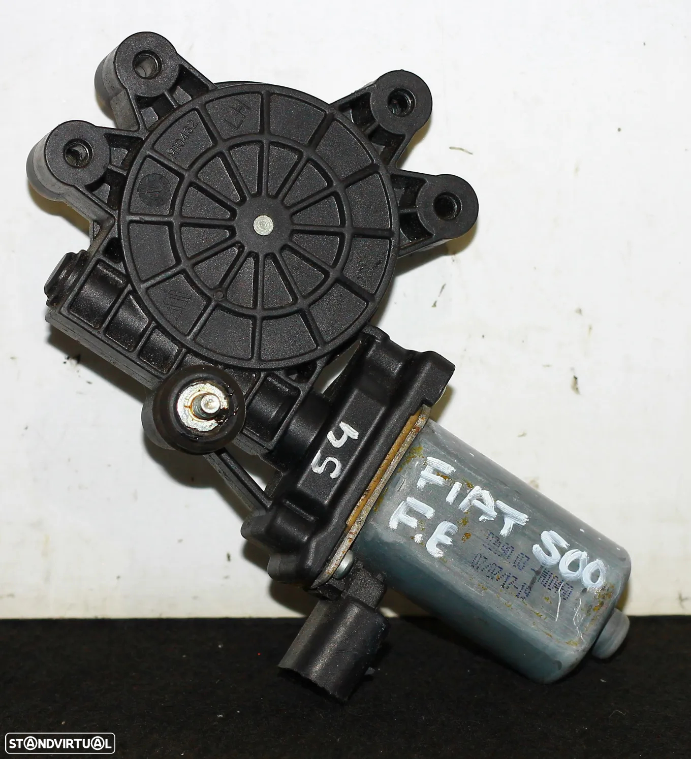 MOTOR ELEVATÓRIO DO VIDRO DIANTEIRO ESQUERDO FIAT 500 - 2