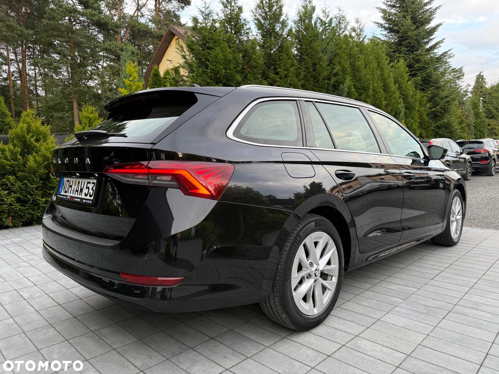 Skoda Octavia 2.0 TDI Style DSG - 5