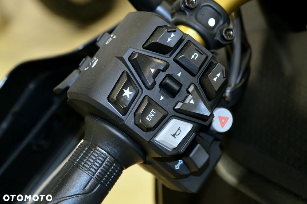 Honda CRF - 4