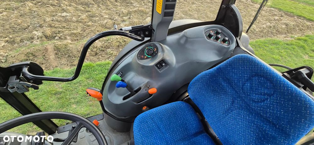 New Holland TN85FA - 28