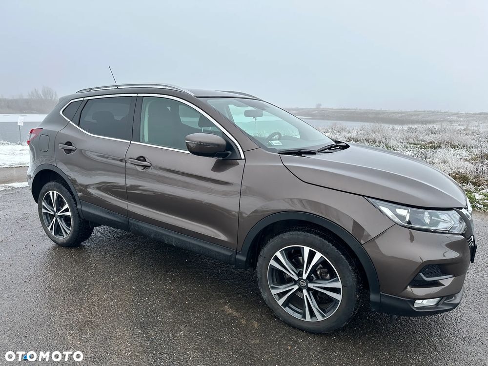 Nissan Qashqai 1.3 DIG-T ACENTA - 4