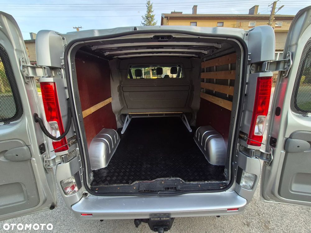 Opel Vivaro - 6