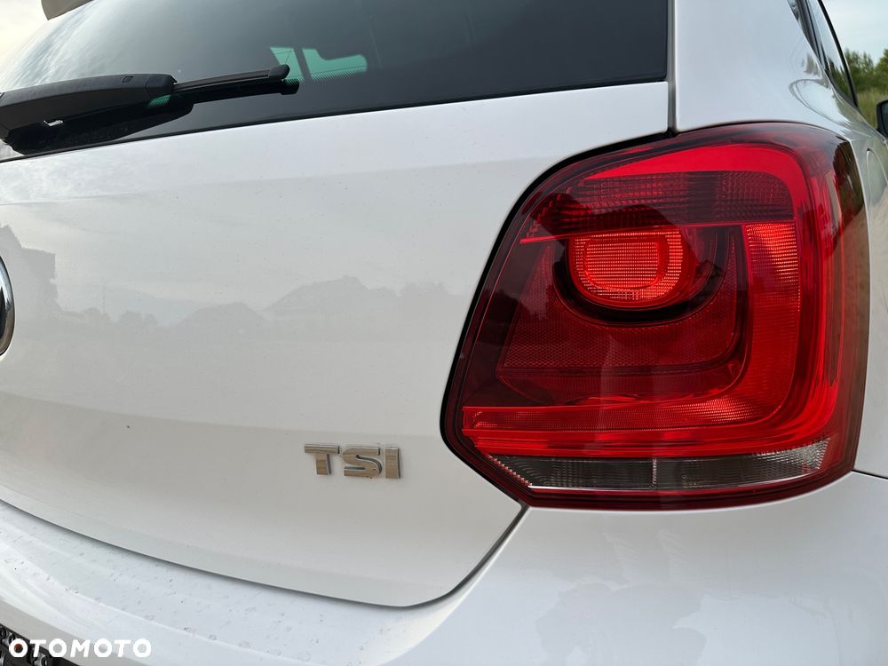 Volkswagen Polo 1.2 TSI Life - 16