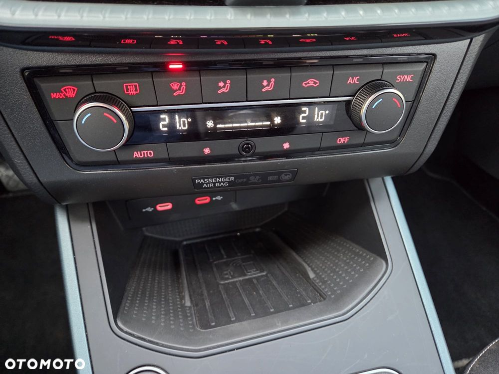 Volkswagen T-Cross - 14