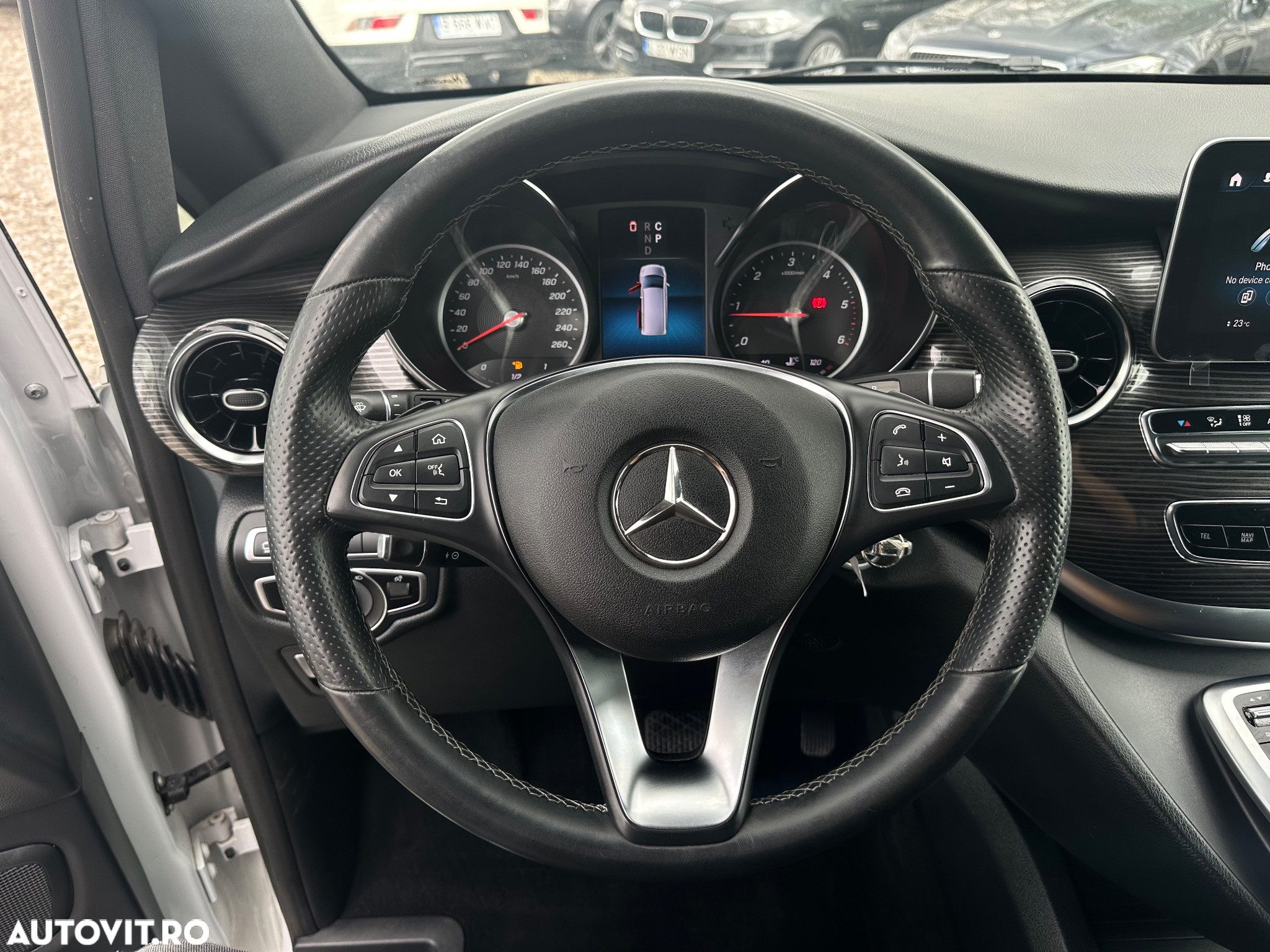 Mercedes-Benz V 300 d lang 9G-TRONIC Avantgarde - 10