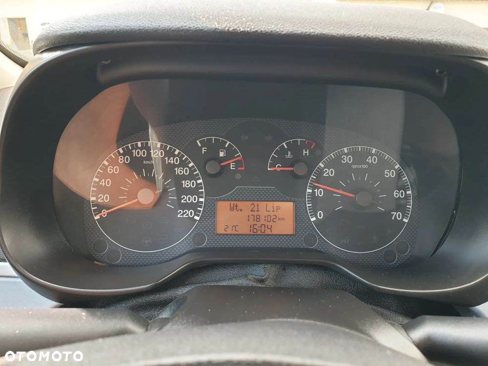Fiat Punto 1.2 16V Dynamic - 6