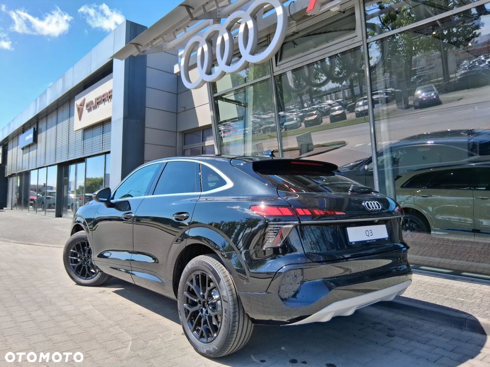 Audi Q3 Sportback - 3