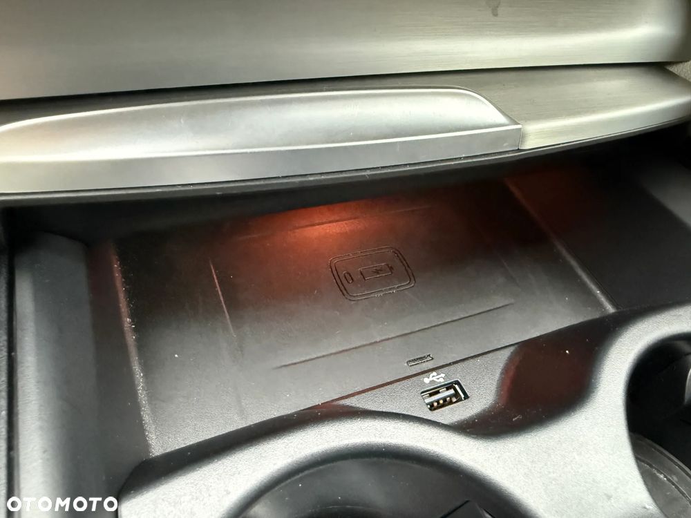 BMW Seria 5 540i xDrive M Sport sport - 24