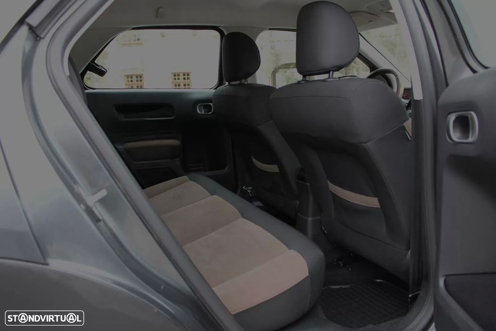 Citroën C4 Cactus 1.6 BlueHDi Shine Ed.Moonlight - 24