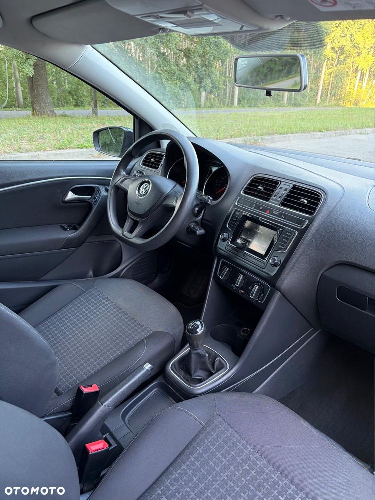 Volkswagen Polo 1.4 TDI BMT Comfortline - 21