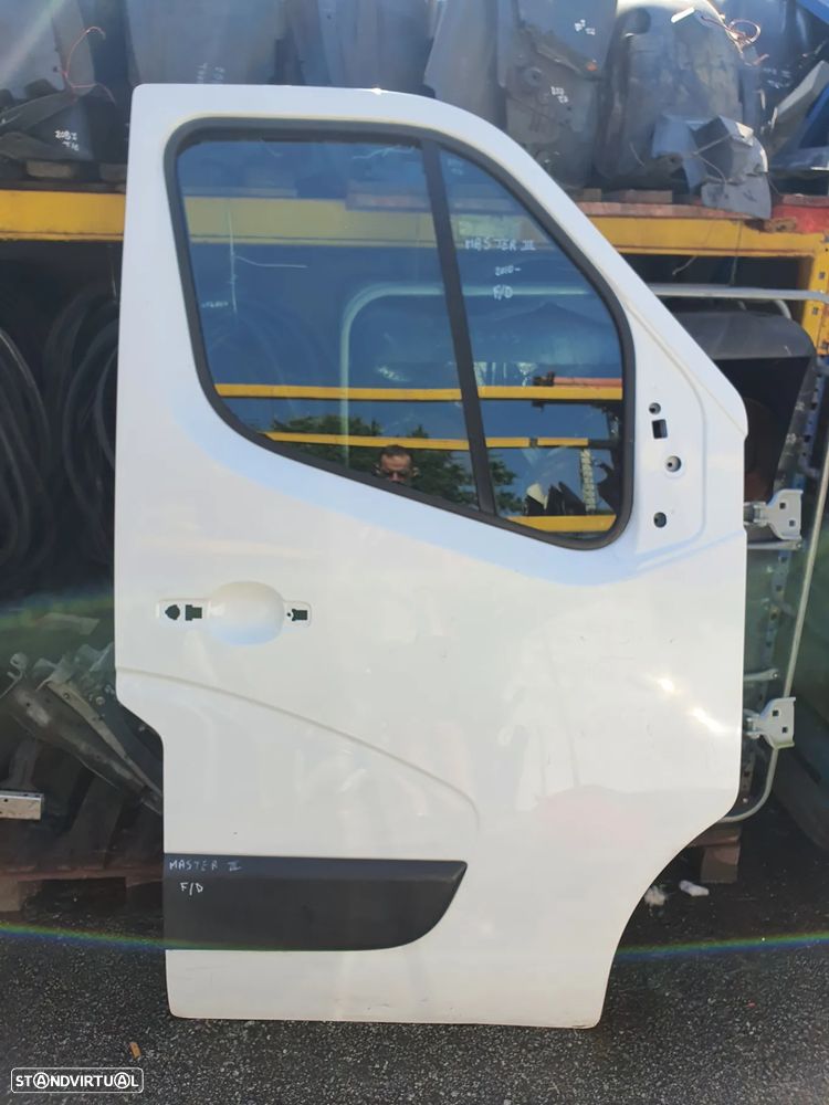 PORTA FRENTE DIREITA RENAULT MASTER III