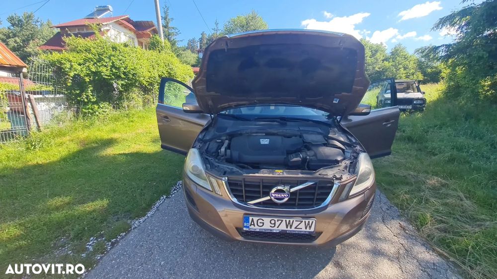 Volvo XC 60 D5 AWD A6 Basic - 21