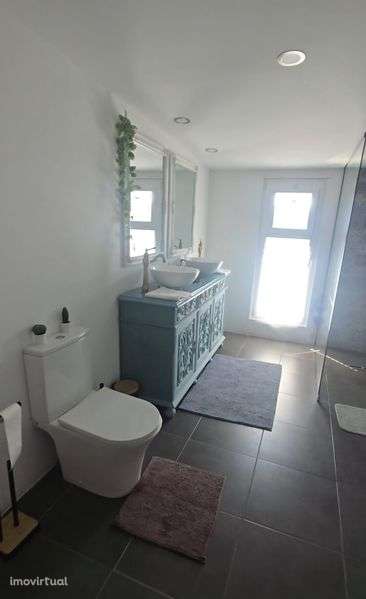 Gerês Moradia independente t3 que da para t4 - Grande imagem: 2/8