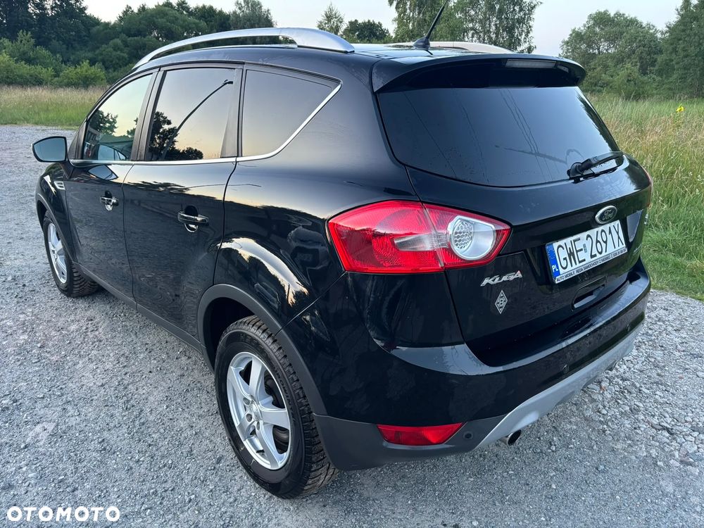Ford Kuga 2.0 TDCi 4x4 Titanium - 22
