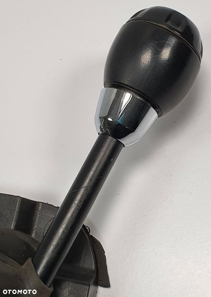 GAŁKA CIĘGNO ZMIANY BIEGÓW DODGE NITRO 52125360-AD - 2