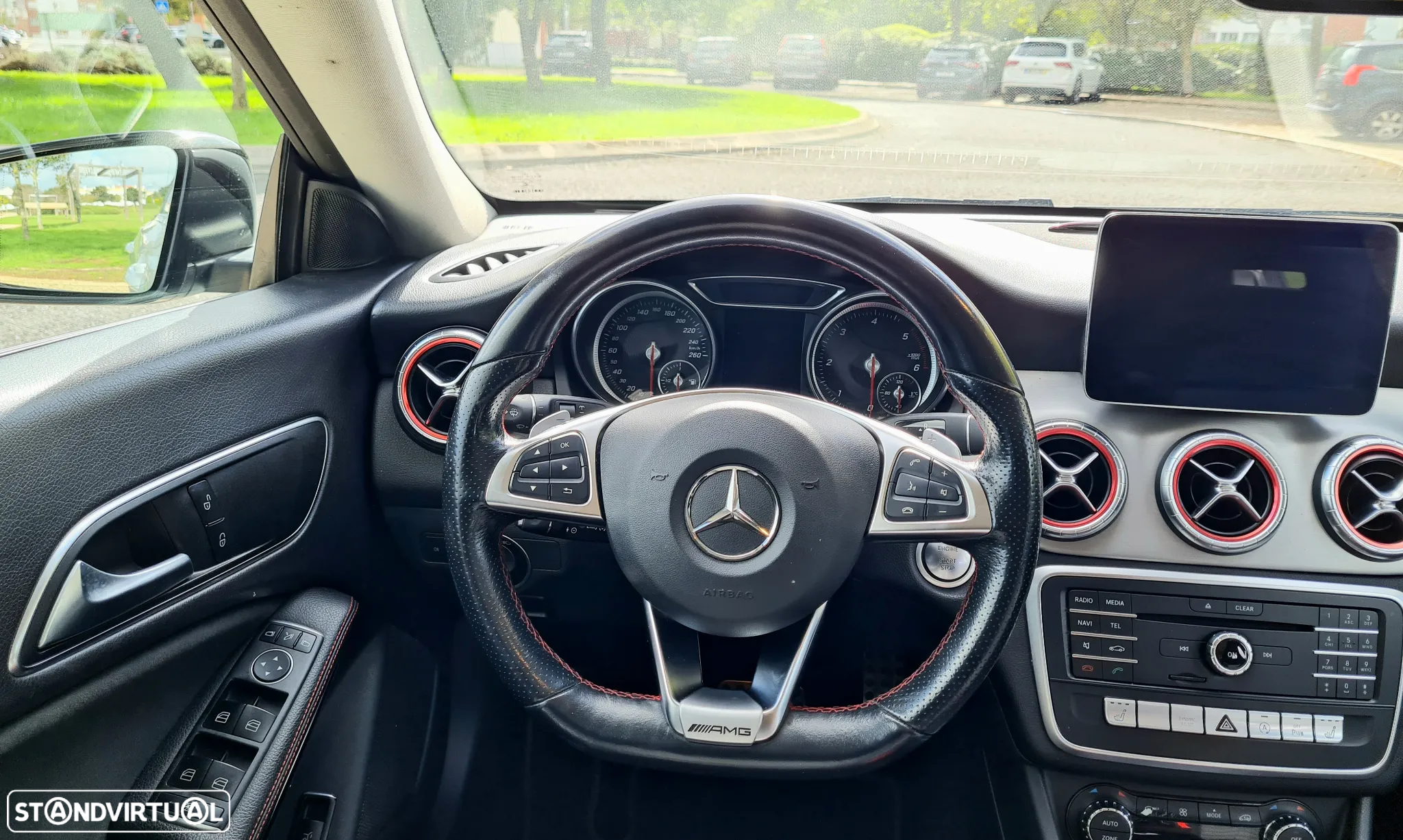 Mercedes-Benz CLA 220 d Shooting Brake AMG Line Aut. - 13