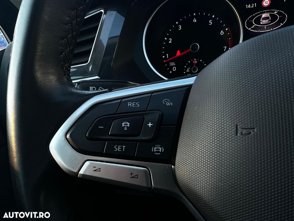 Volkswagen Tiguan - 18