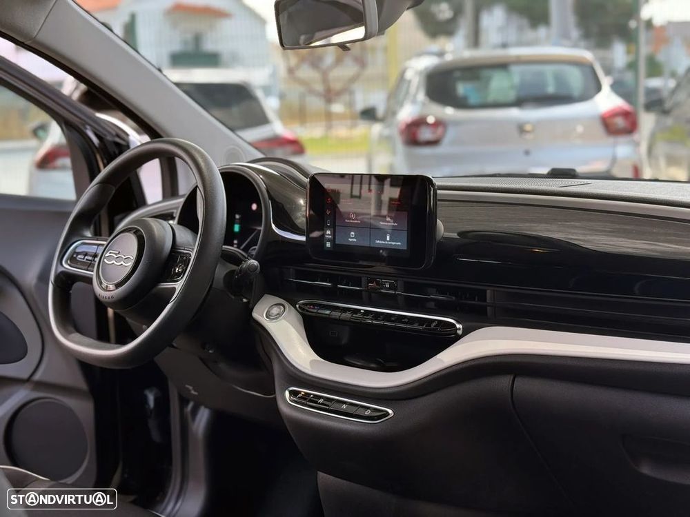 Fiat 500e Action - 10