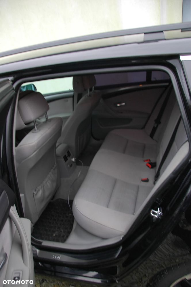 BMW Seria 5 520d Edition Lifestyle - 10