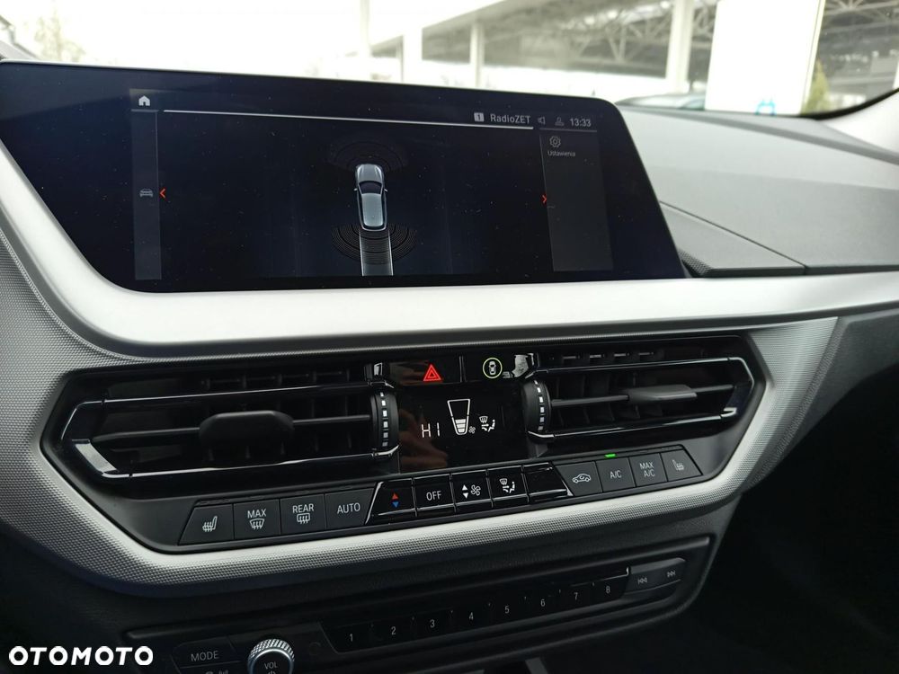 BMW Seria 1 - 18