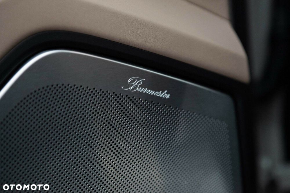 Porsche Cayenne - 35