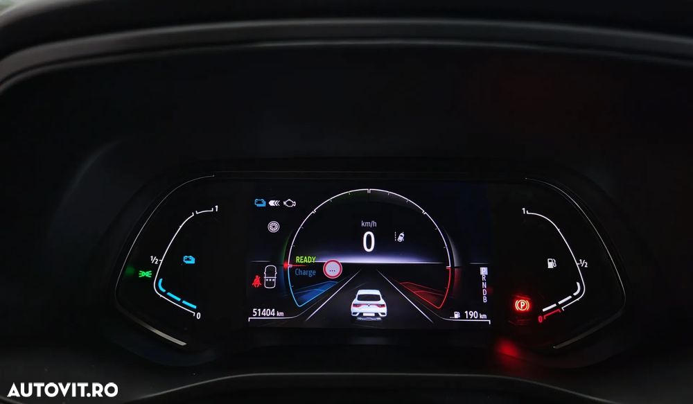 Renault Arkana E-TECH 145 Evolution - 26