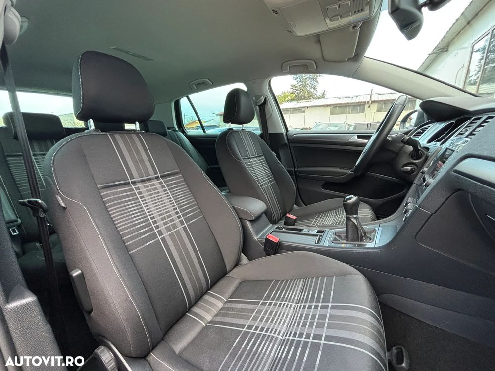 Volkswagen Golf 1.2 TSI BlueMotion Technology Lounge - 26