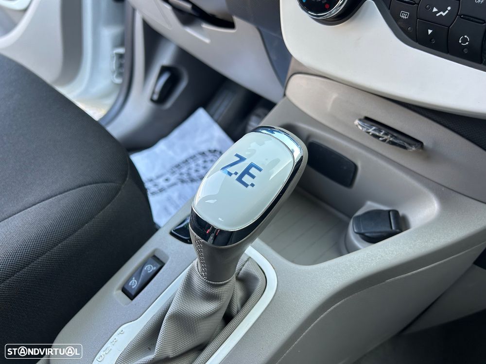 Renault Zoe (c/ Bateria) Life 40 Q90 - 22