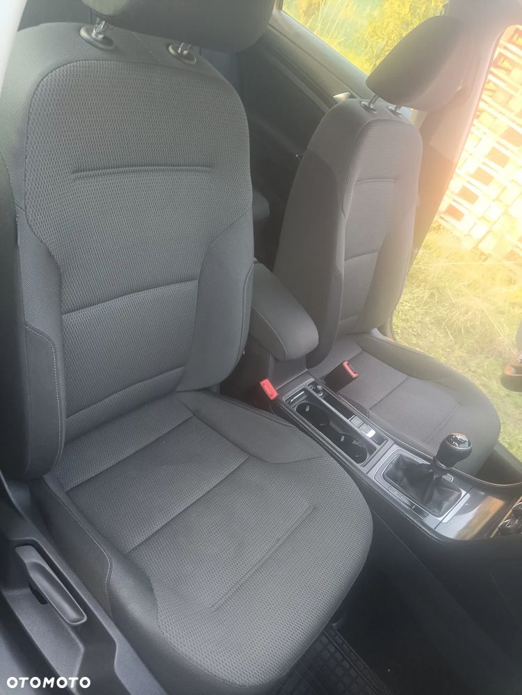 Volkswagen Golf 1.6 TDI BMT Trendline - 15