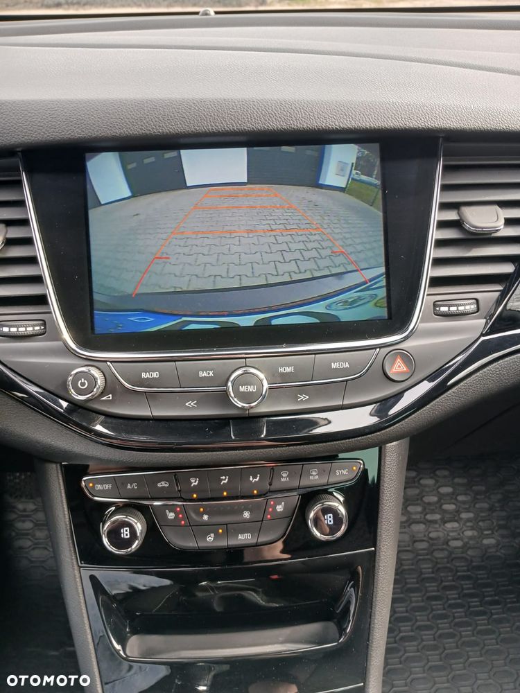 Opel Astra 1.4 Turbo Start/Stop Innovation - 17