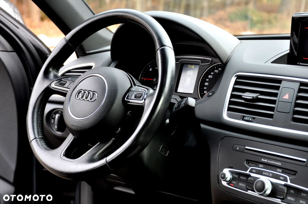 Audi Q3 2.0 TDI Design - 27