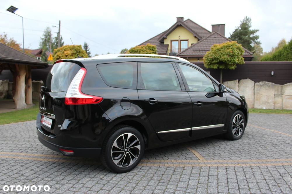 Renault Grand Scenic dCi 160 Bose Edition - 9