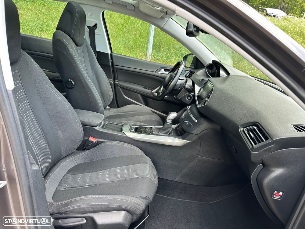 Peugeot 308 BlueHDi FAP 120 EAT6 Stop & Start Allure - 34
